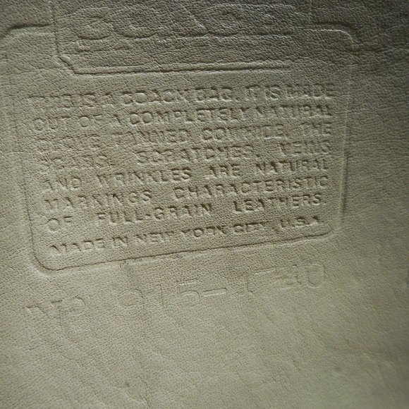 Sold** Vintage Coach NYC  Pocket Purse 9755 , in Bone - Picture 9 of 12